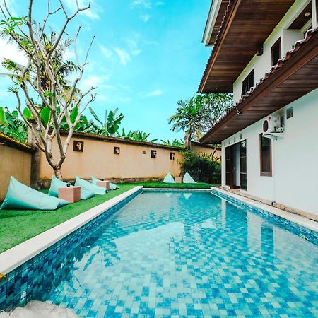Starloka Saba Bali Hotel Blahbatu Exterior photo