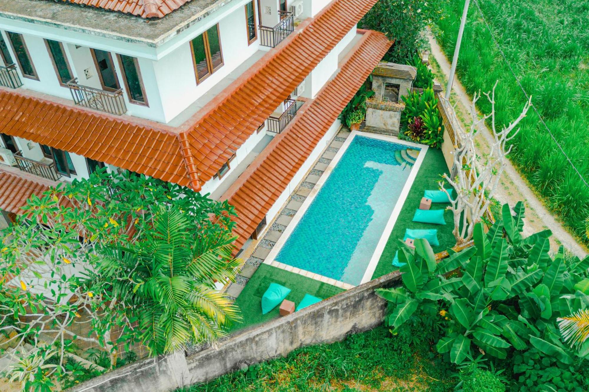 Starloka Saba Bali Hotel Blahbatu Exterior photo