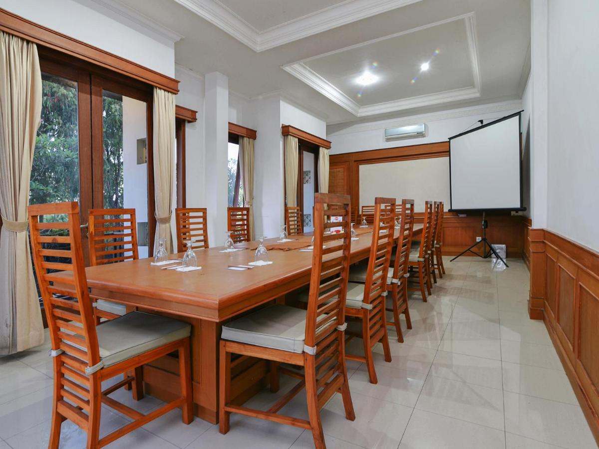Starloka Saba Bali Hotel Blahbatu Exterior photo
